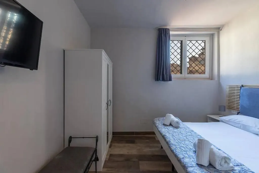 Brunelleschi Suite فلورنس شقة